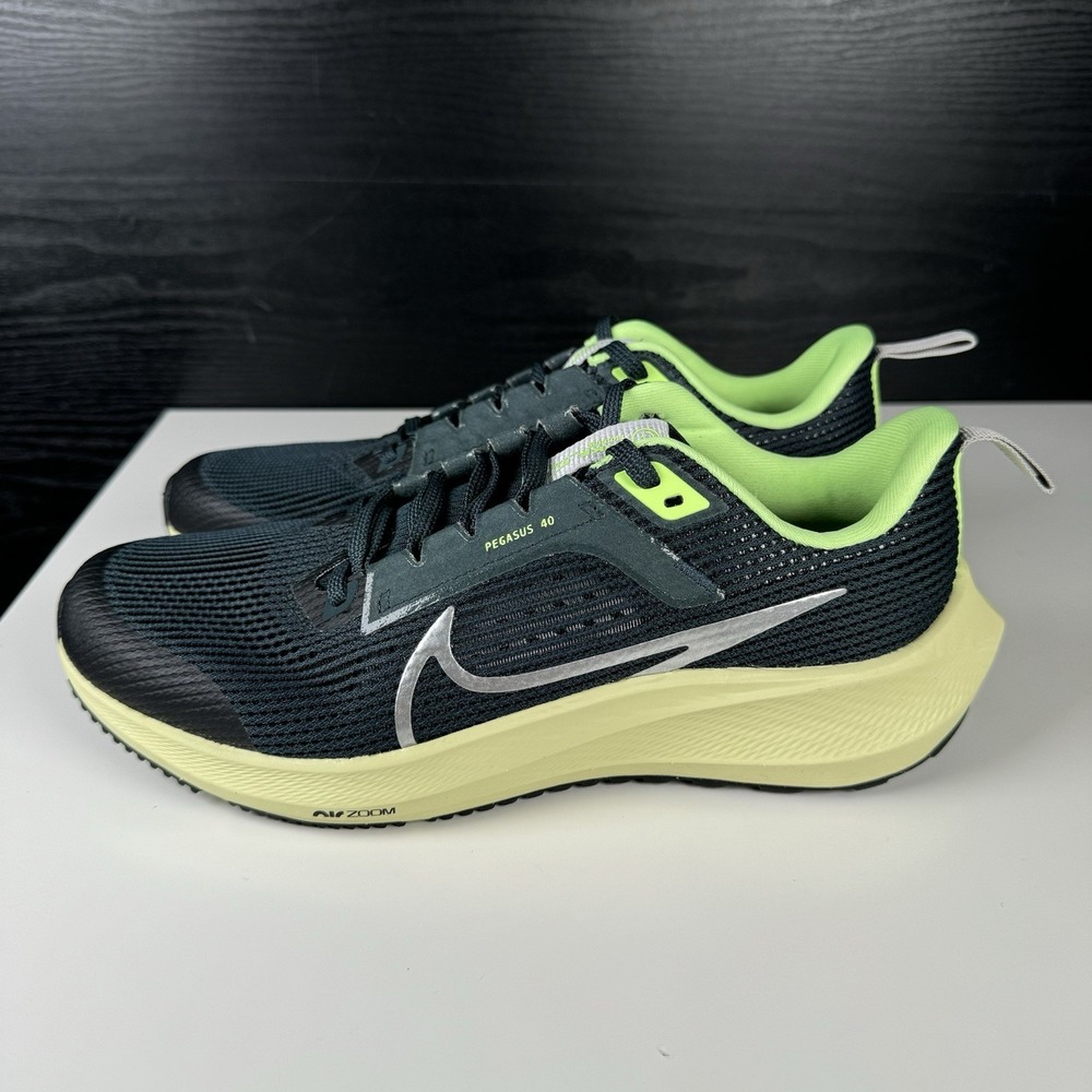 Nike Air Zoom Pegasus 40 [DX2498-301] Shoes Deep Jungle Green 6.5 Y Women's